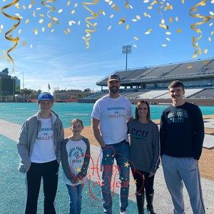 Meet your Posher, Chet